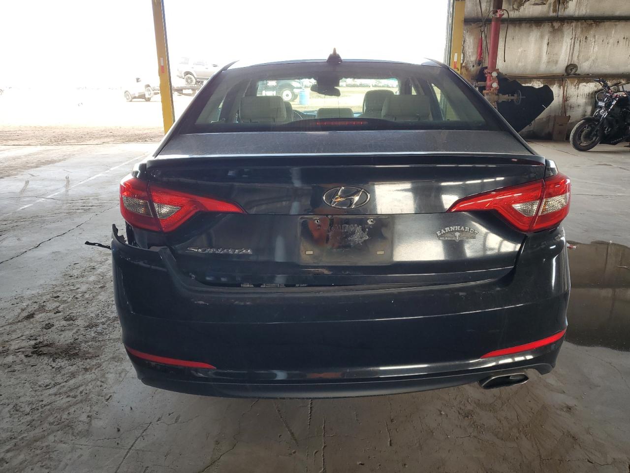 2016 Hyundai Sonata - Image 6