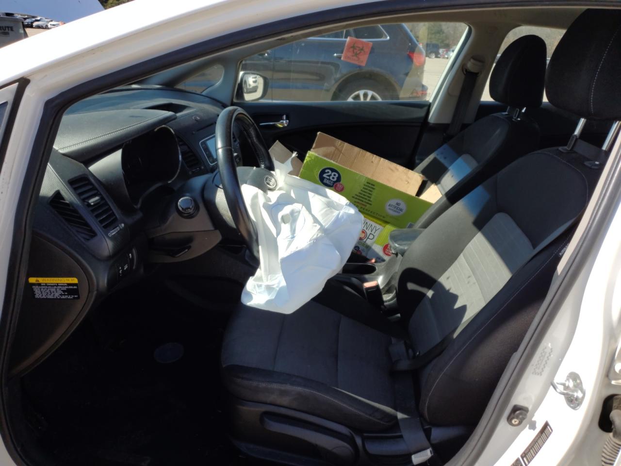 2014 Kia Forte - Image 7