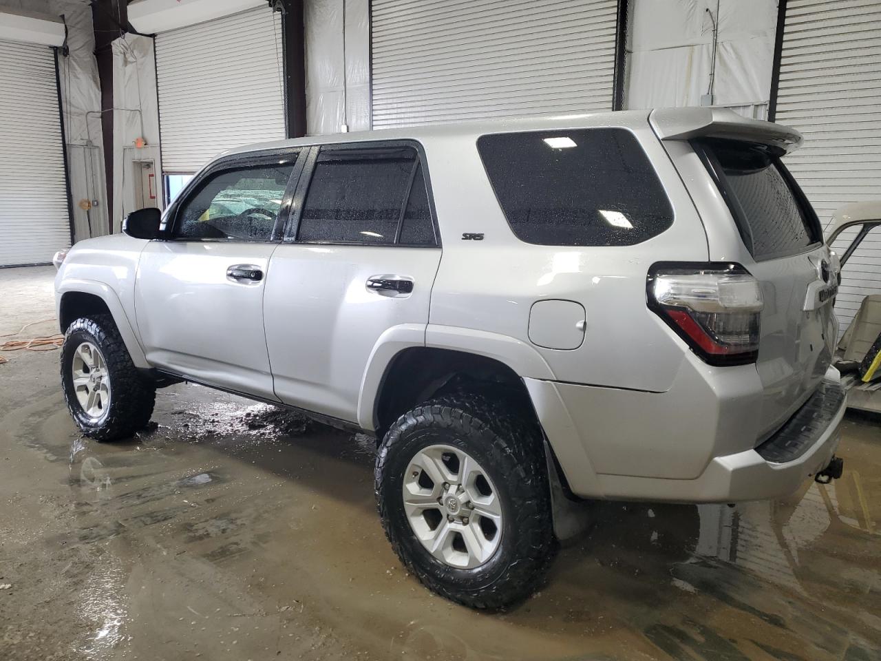 2014 Toyota 4Runner - Image 2