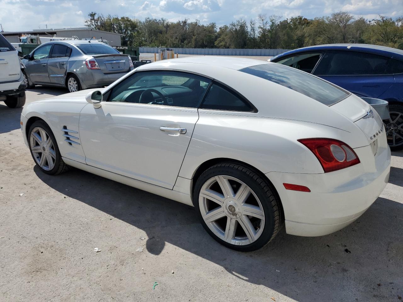 2004 Chrysler Crossfire - Image 2