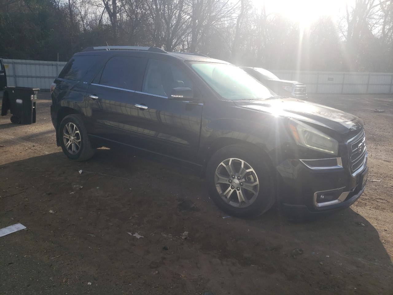 2014 GMC Acadia - Image 4