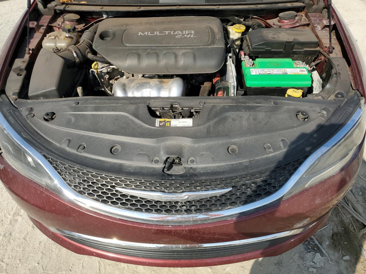 2016 Chrysler 200 - Image 11