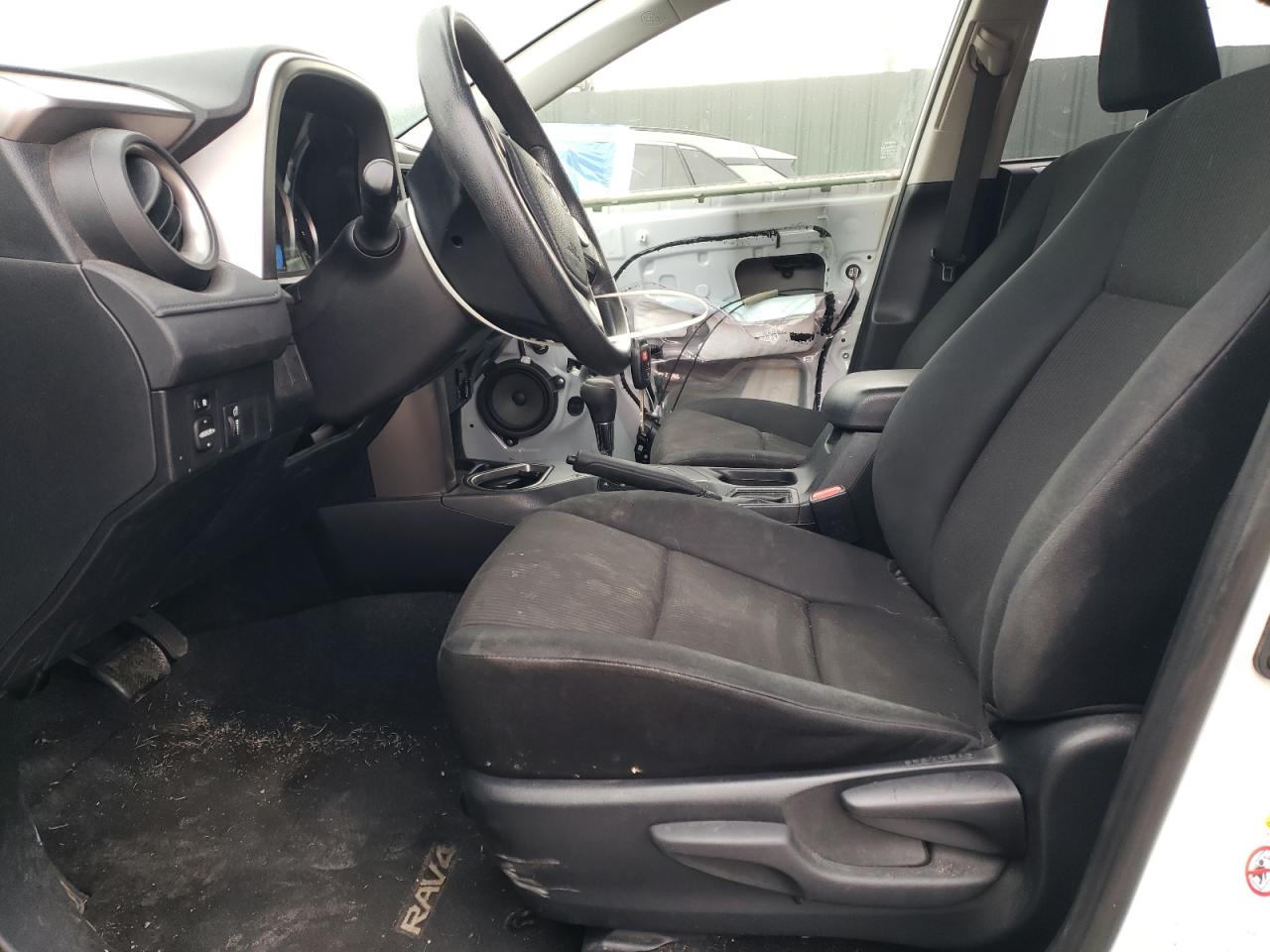 2016 Toyota RAV 4 - Image 7