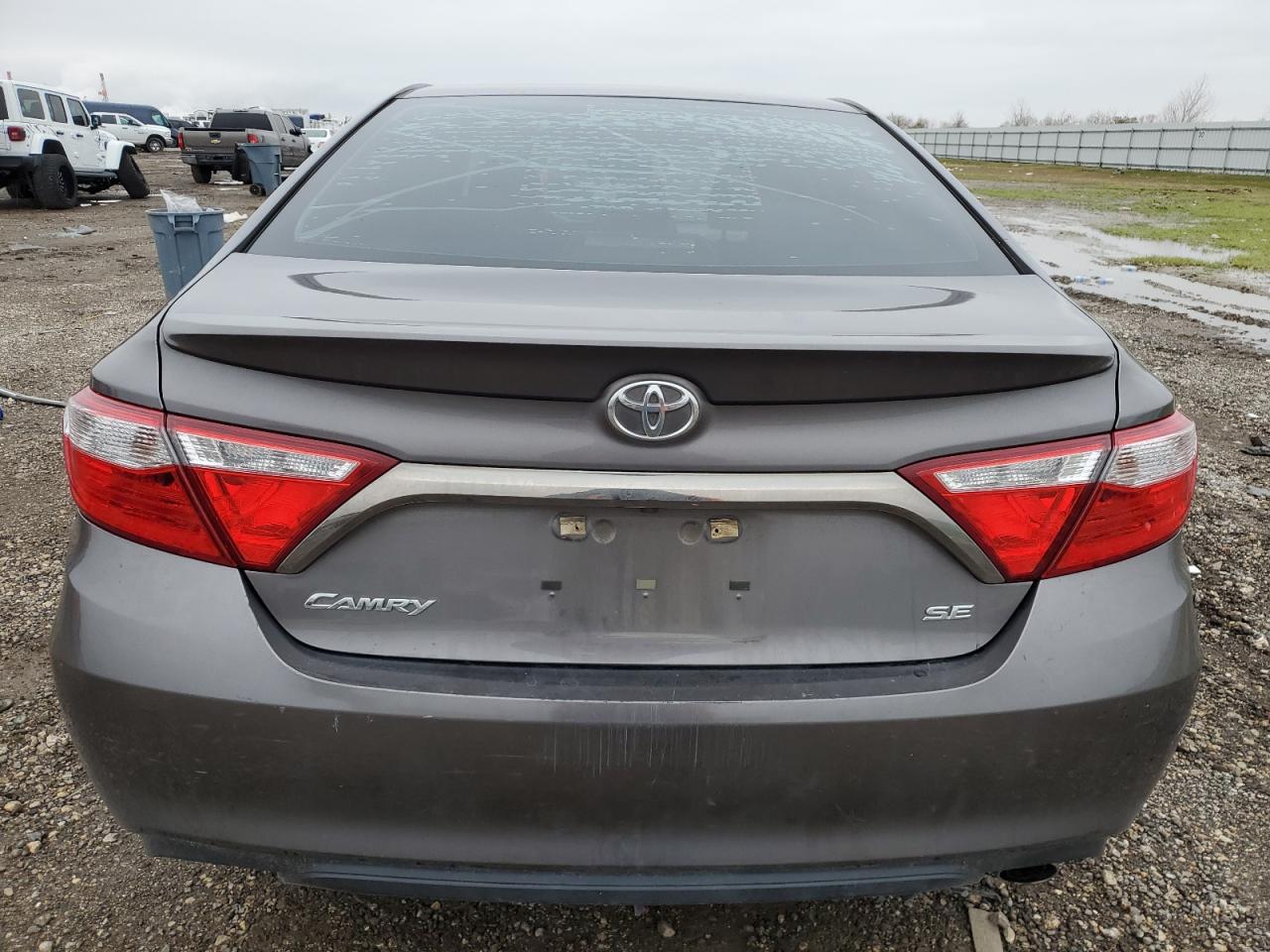 2015 Toyota Camry - Image 6