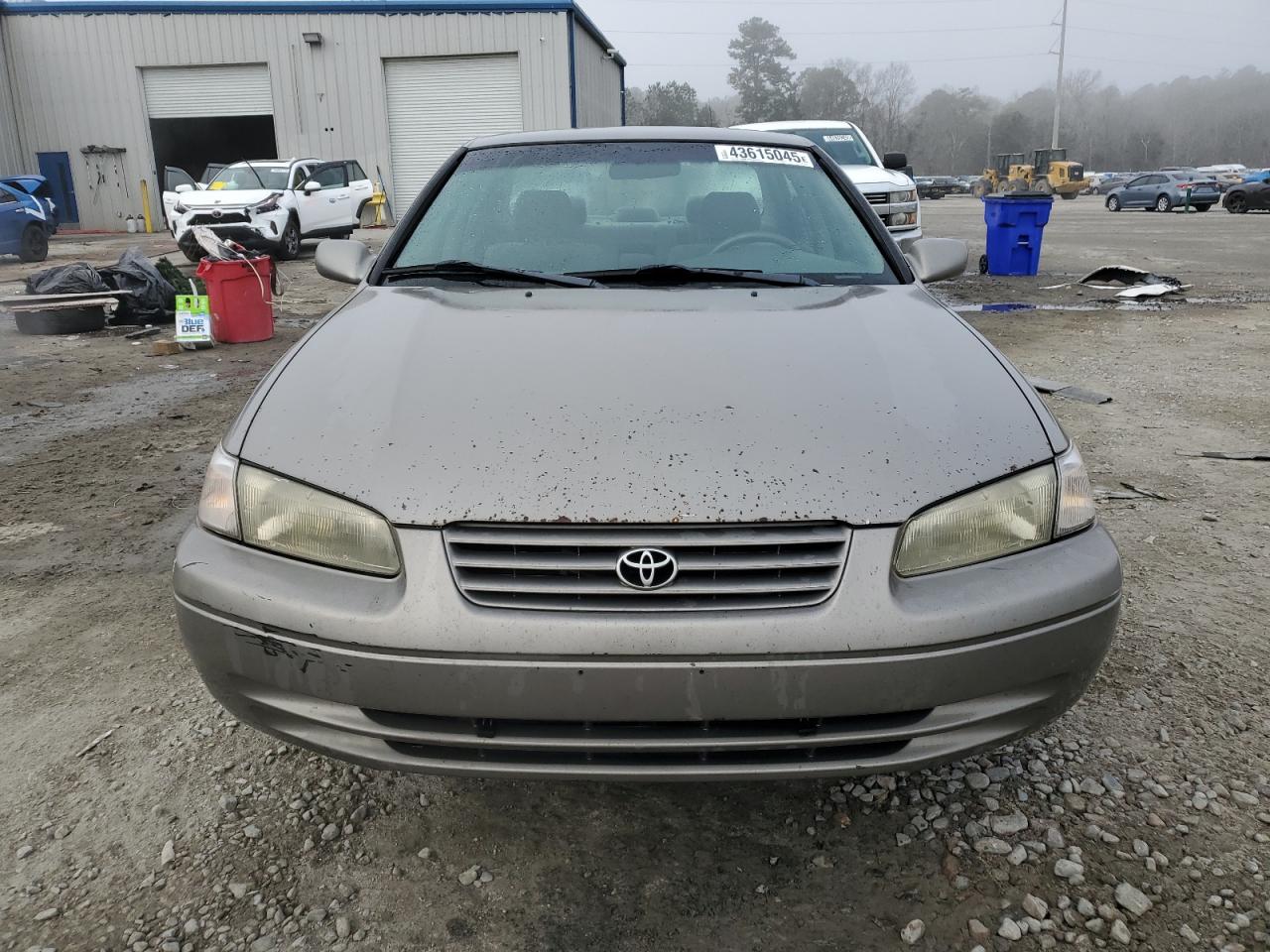 1998 Toyota Camry - Image 5
