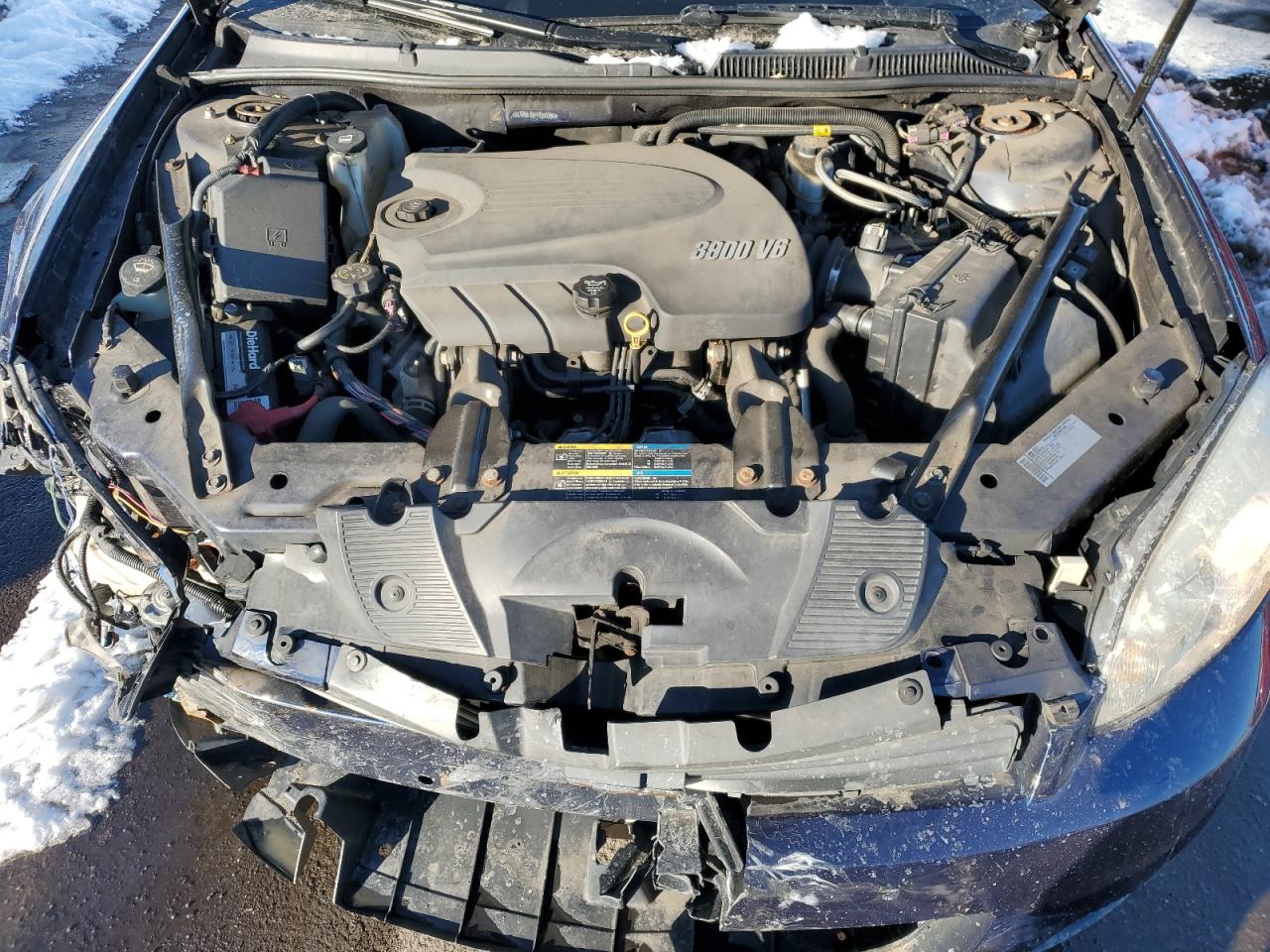 2009 Chevrolet Impala - Image 11