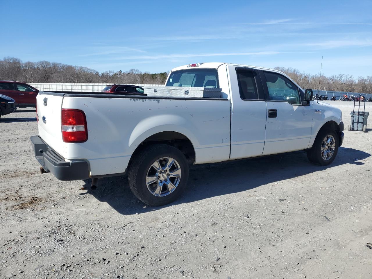 2005 Ford F-150 - Image 3