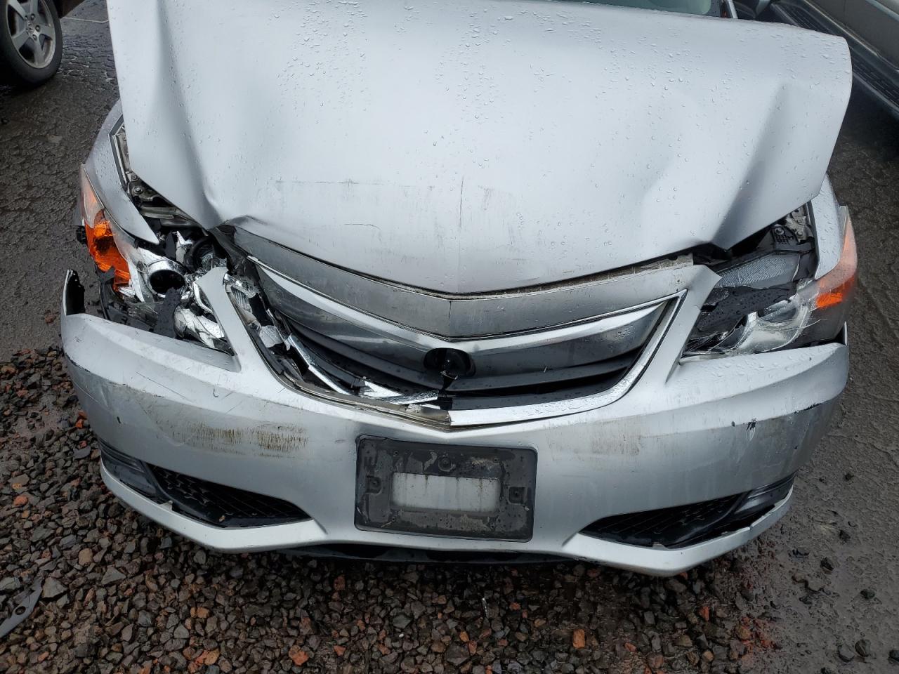 2013 Acura ILX - Image 11