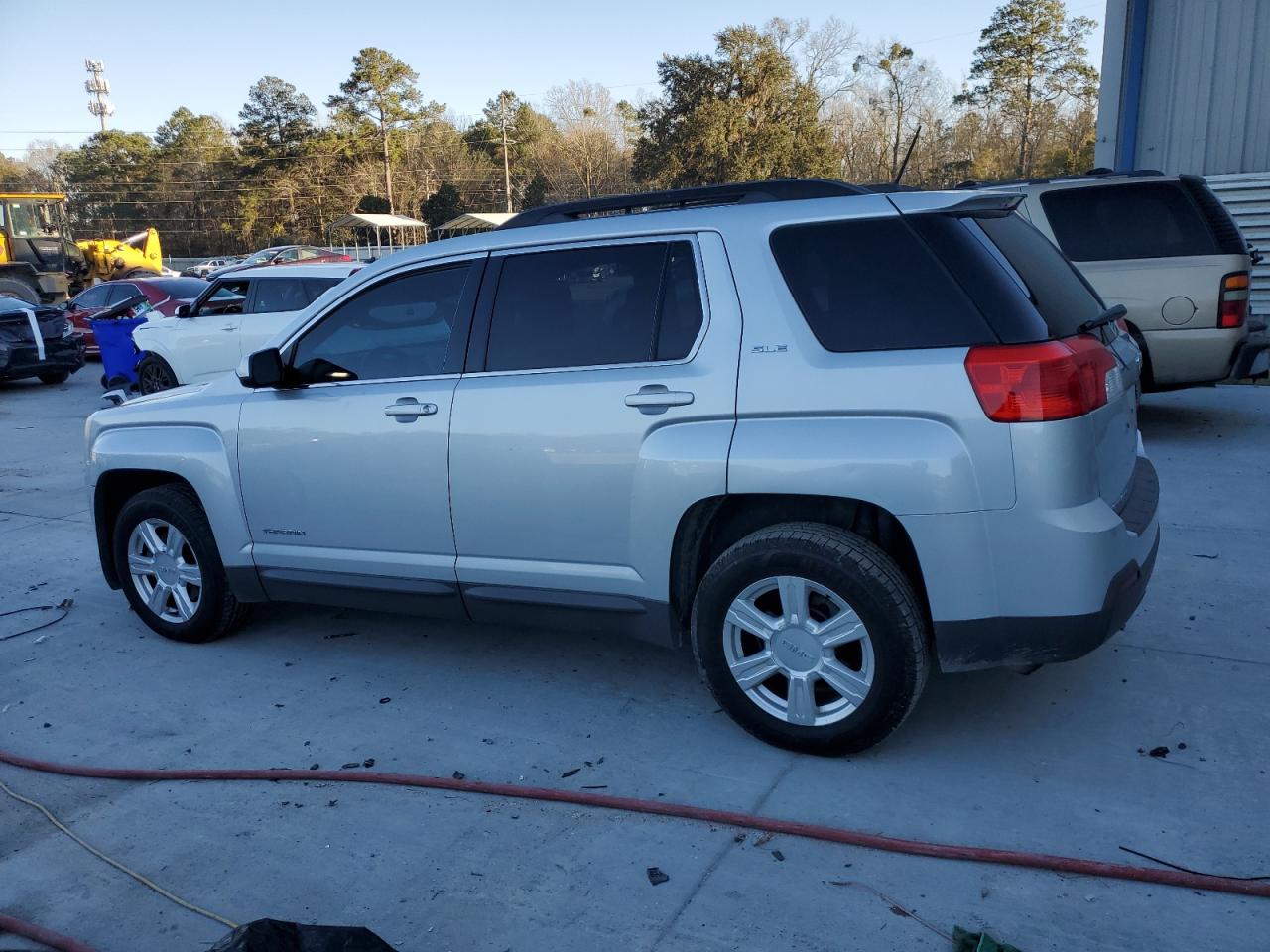 2015 GMC Terrain - Image 2