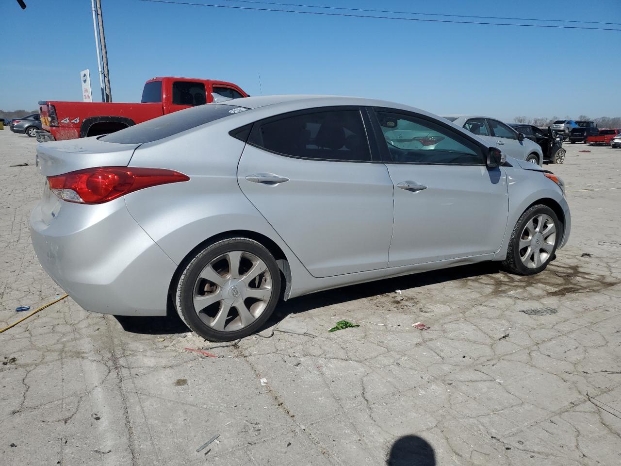 2013 Hyundai Elantra - Image 3