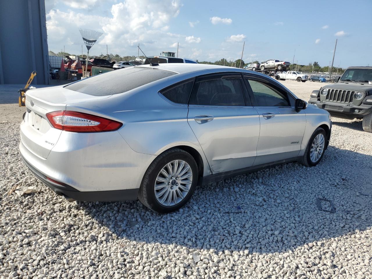 2014 Ford Fusion - Image 3