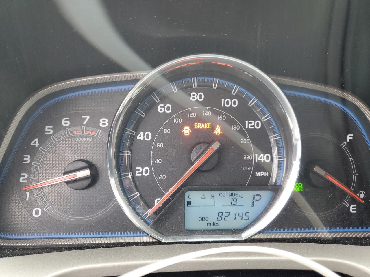 2015 Toyota RAV 4 - Image 9