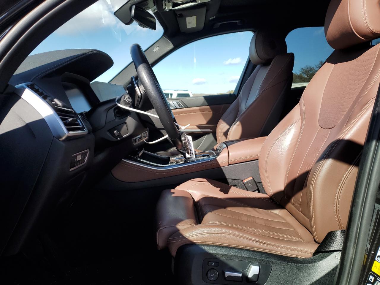 2022 BMW X5 - Image 7
