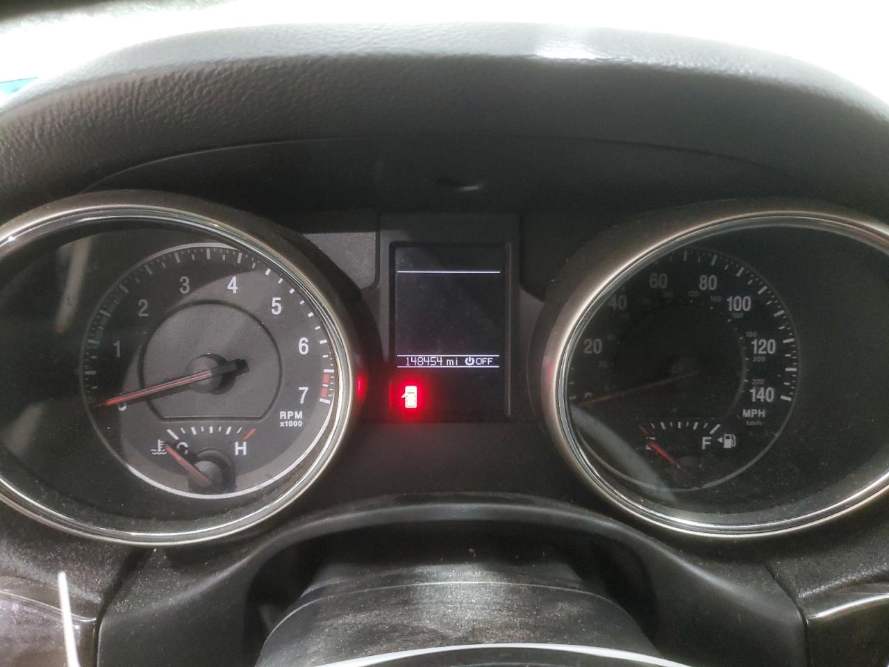 2012 Jeep Grand Cherokee - Image 9