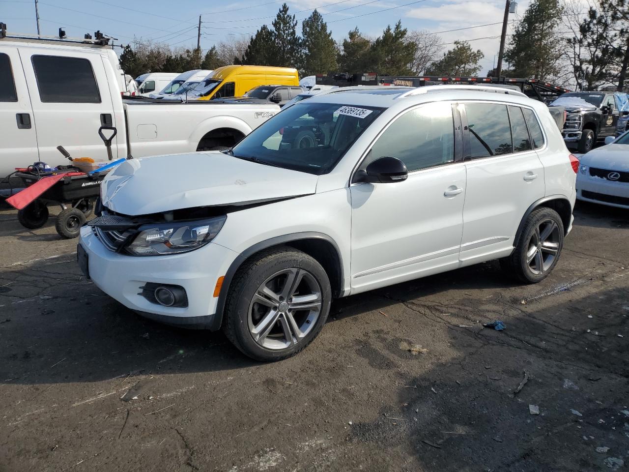 2017 Volkswagen Tiguan - Image 1
