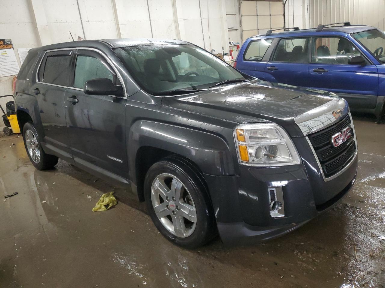 2013 GMC Terrain - Image 4