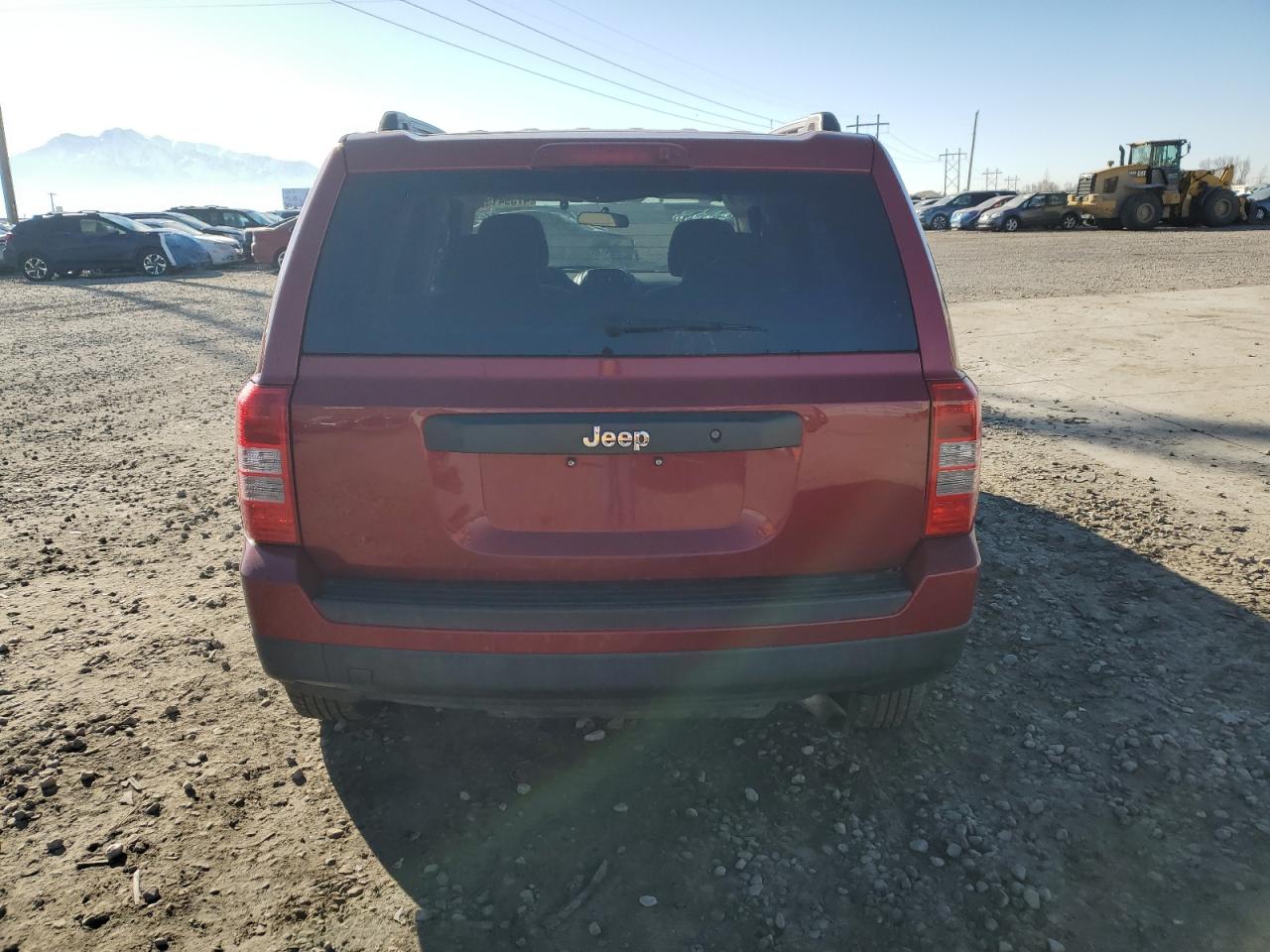 2014 Jeep Liberty (Patriot) - Image 6