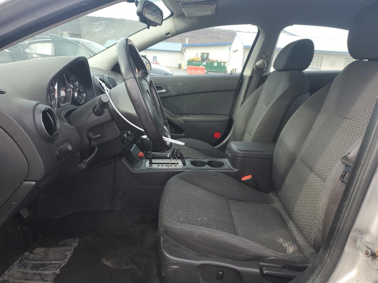 2008 Pontiac G6 - Image 7