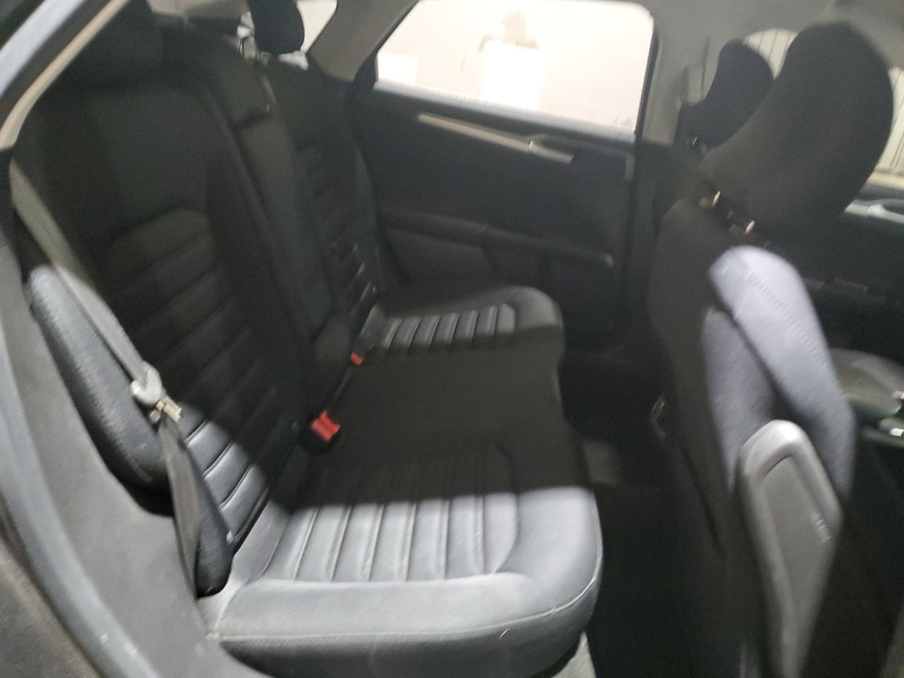 2016 Ford Fusion - Image 10