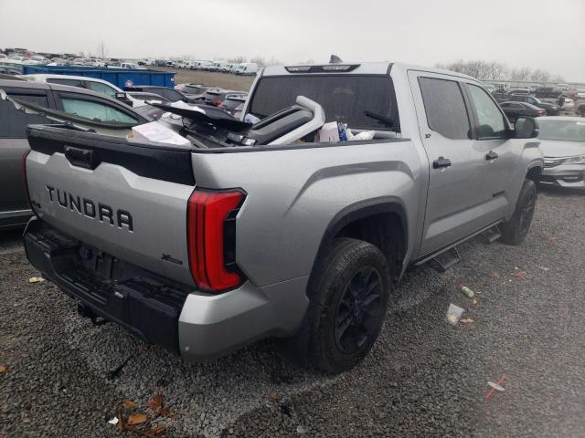  TOYOTA TUNDRA 2024 Серебристый