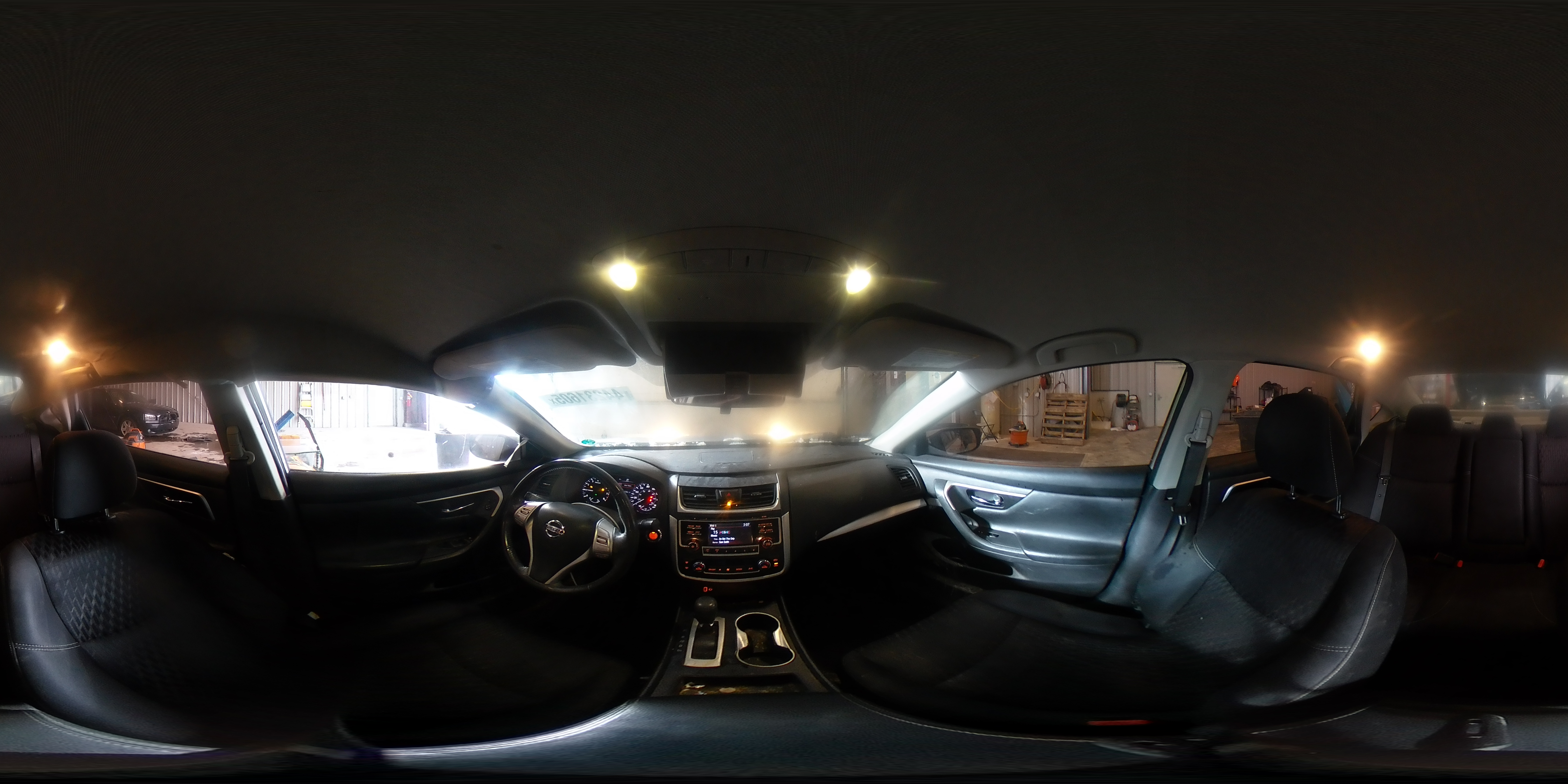2017 Nissan Altima - Image 12