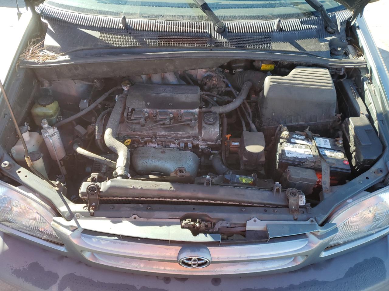 1999 Toyota Sienna - Image 12