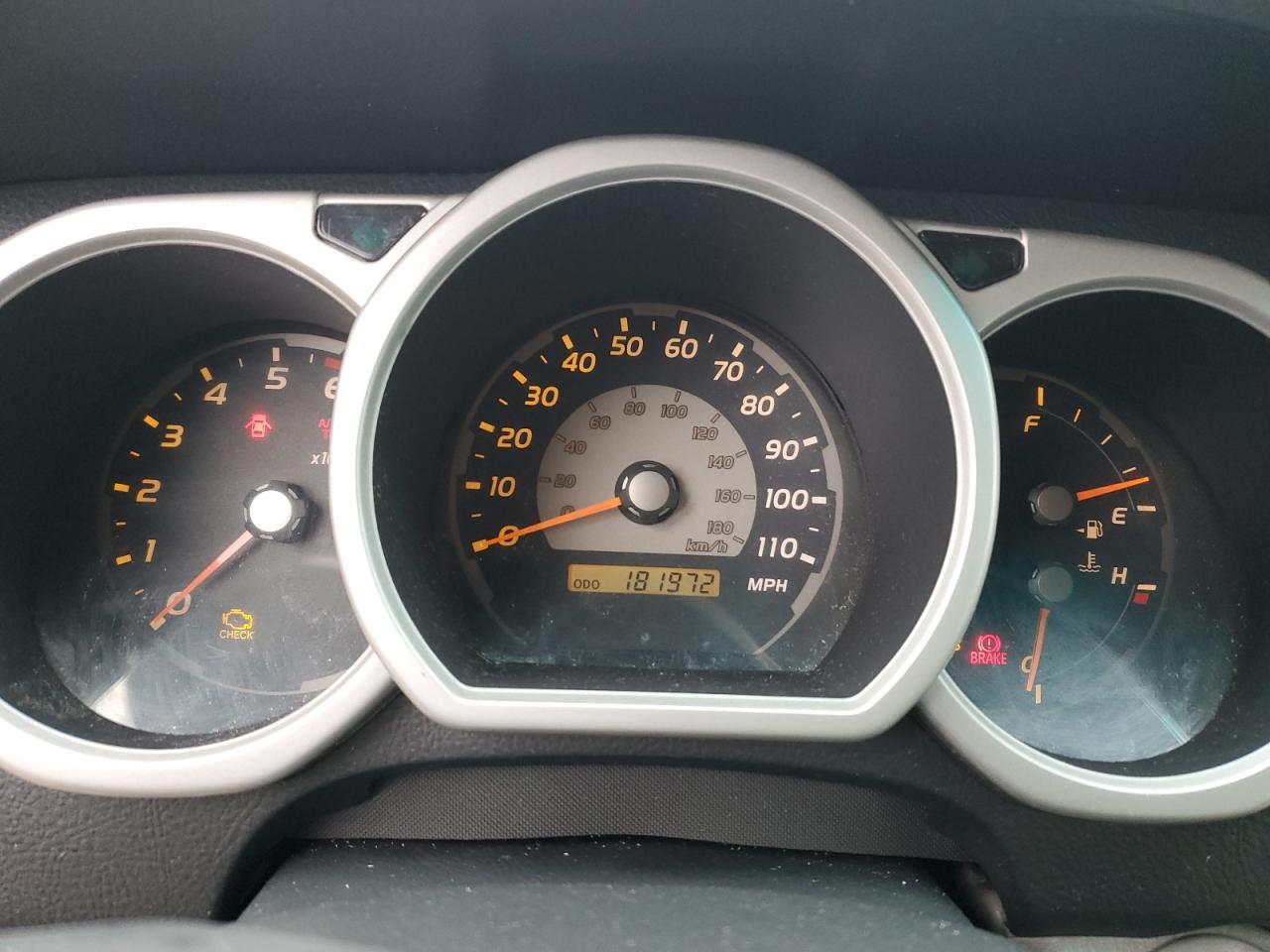 2005 Toyota 4Runner - Image 9