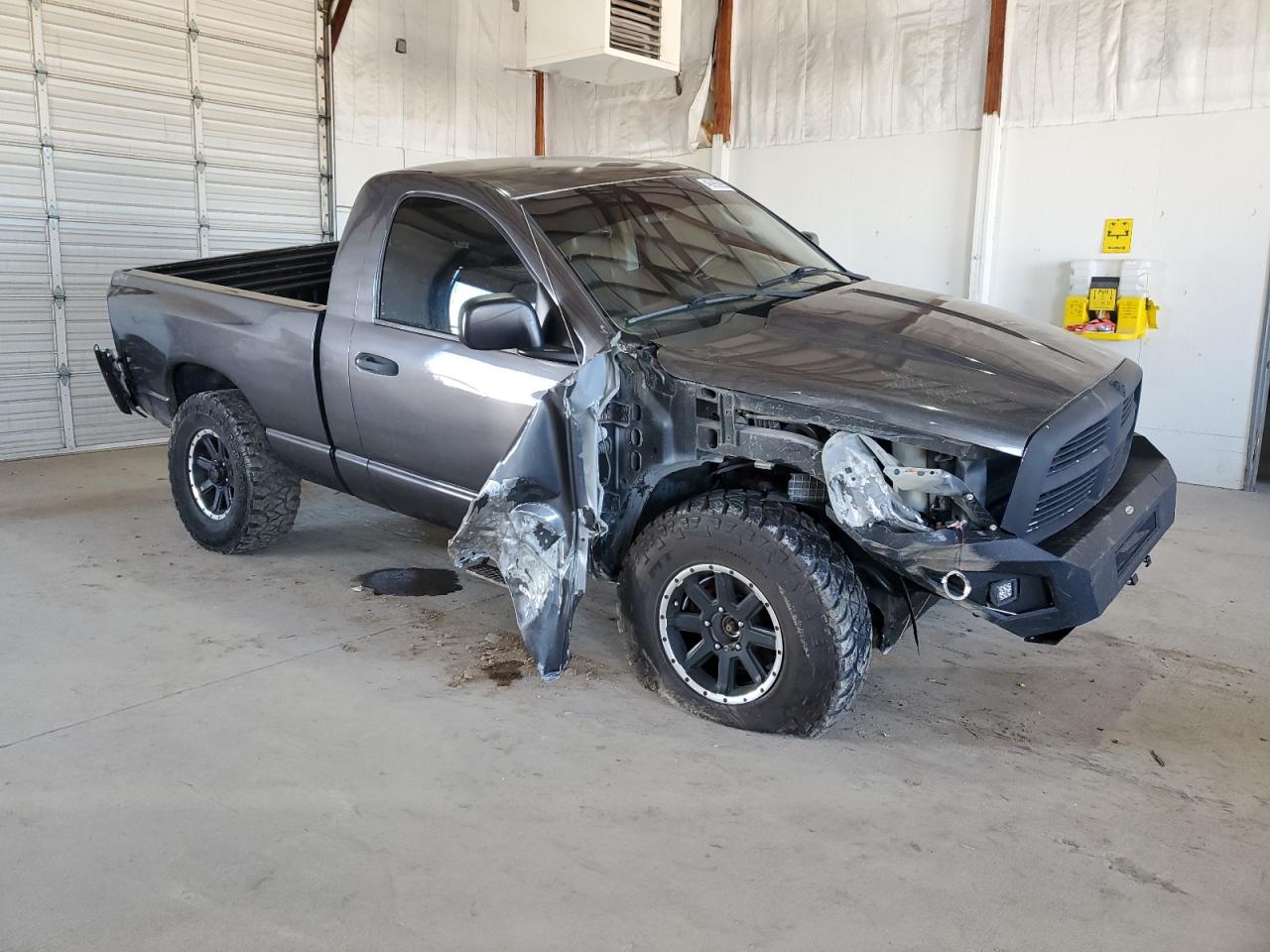 2004 Dodge RAM - Image 4