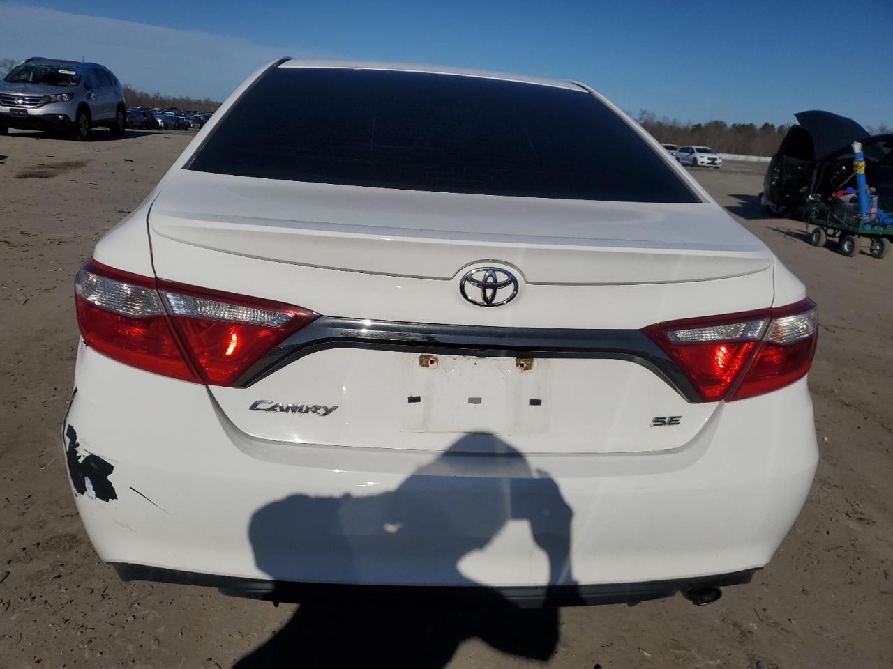 2016 Toyota Camry - Image 6