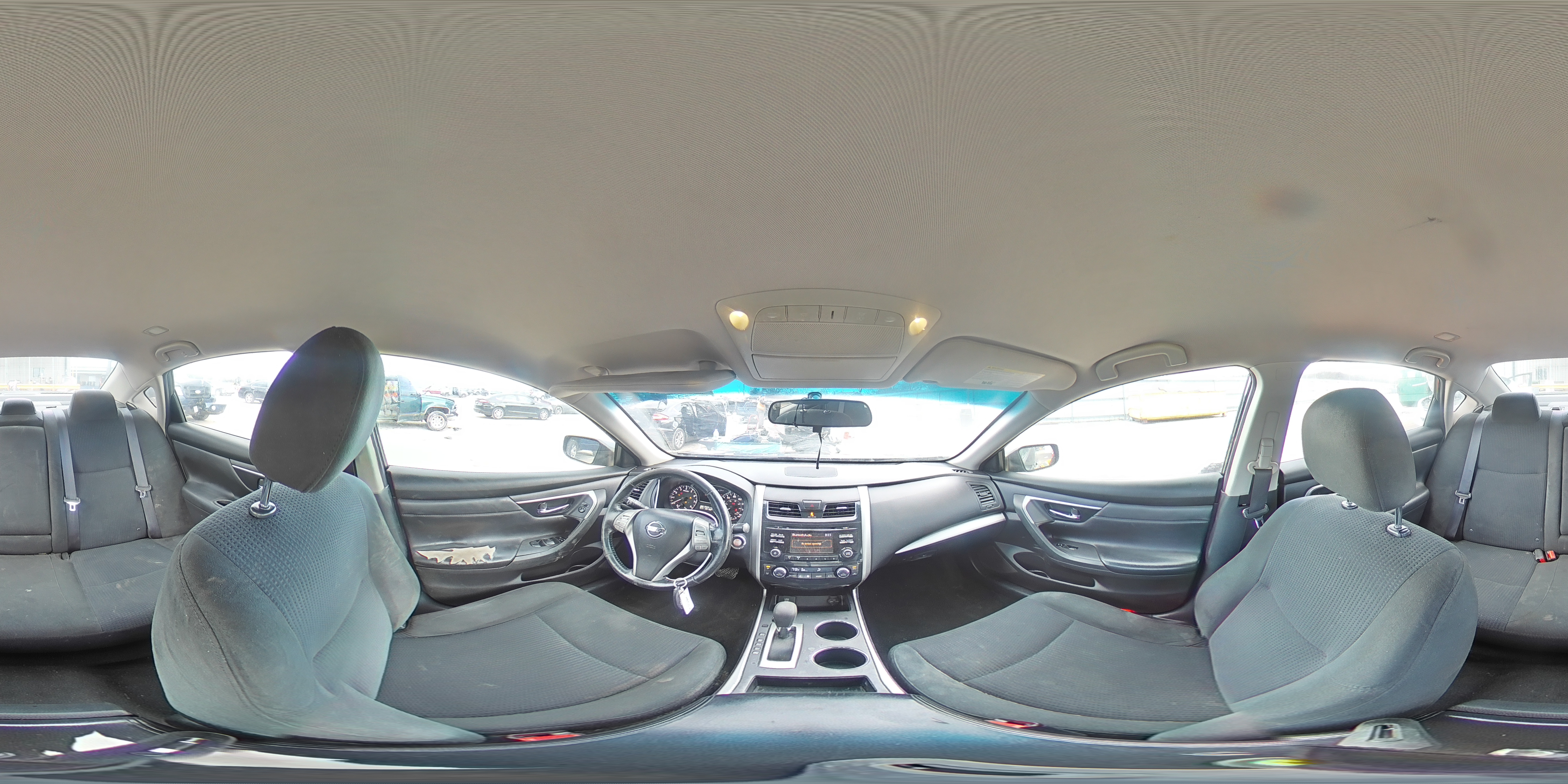 2015 Nissan Altima - Image 14