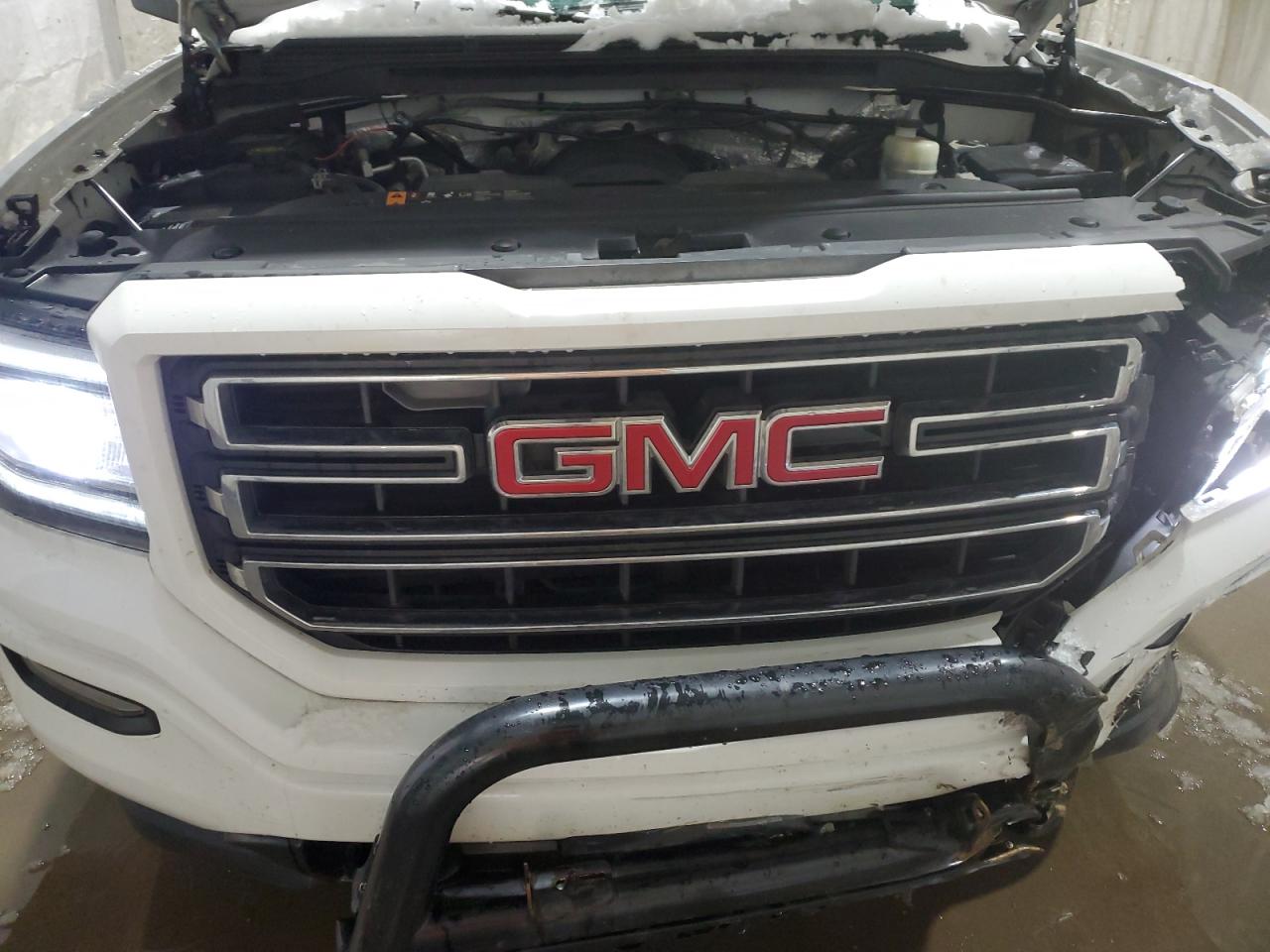2017 GMC Sierra - Image 11