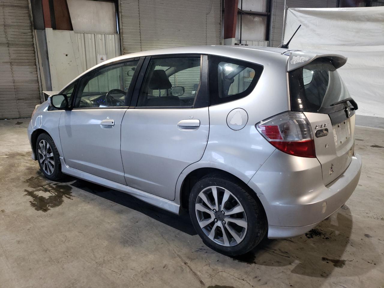 2013 Honda Fit - Image 2