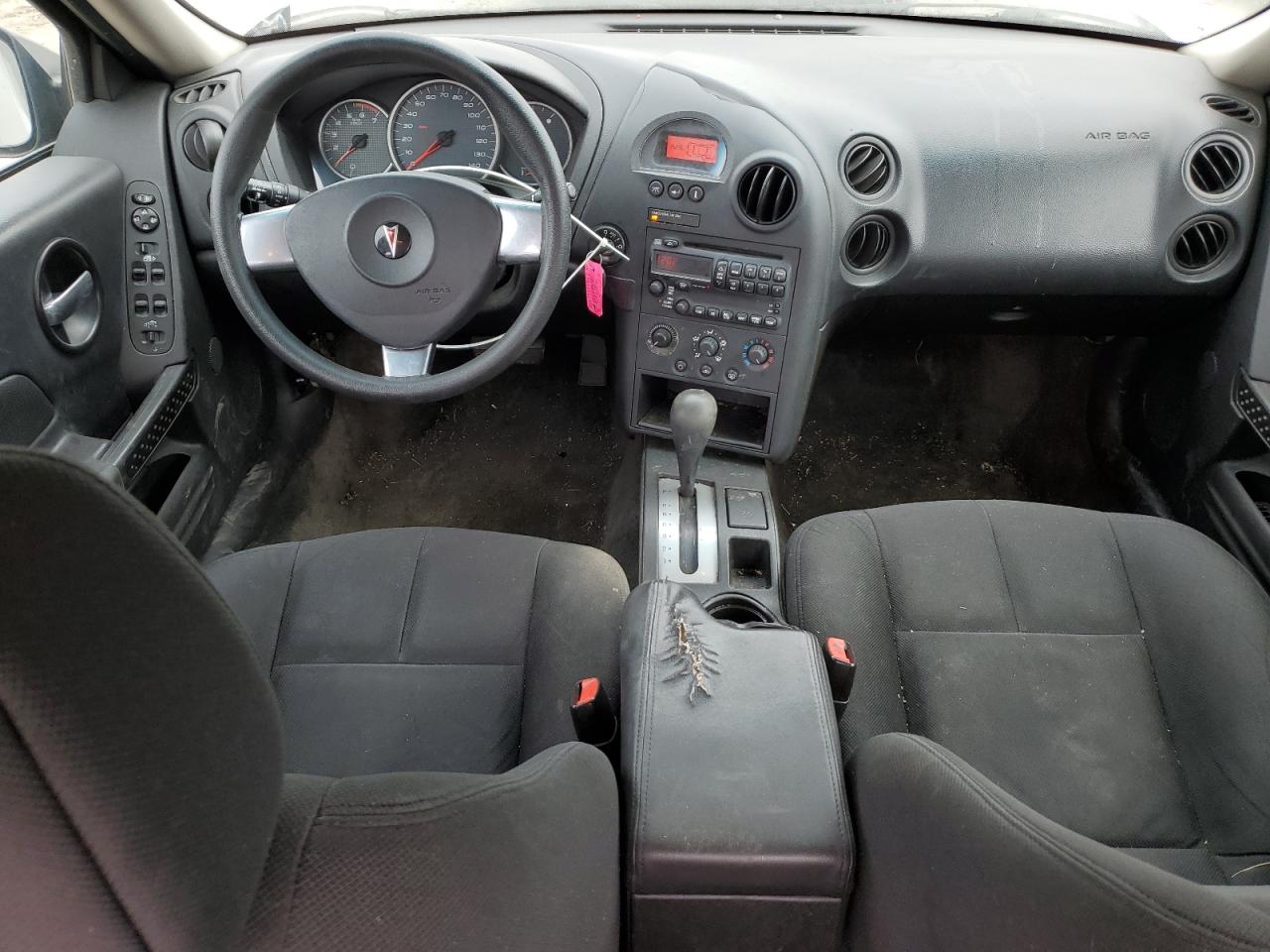 2006 Pontiac Grand Prix - Image 8