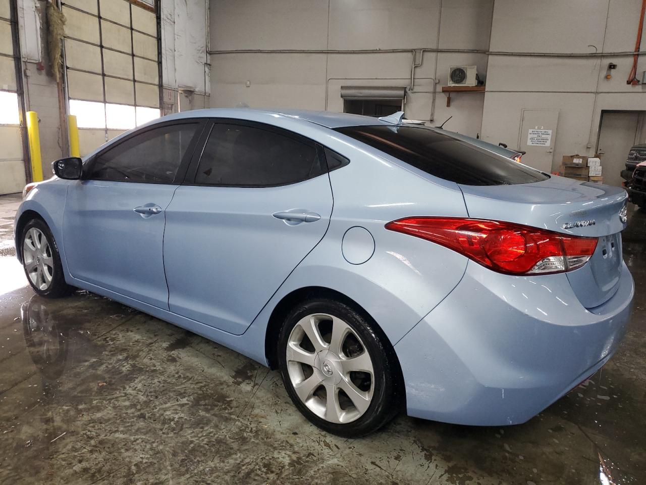 2012 Hyundai Elantra - Image 2
