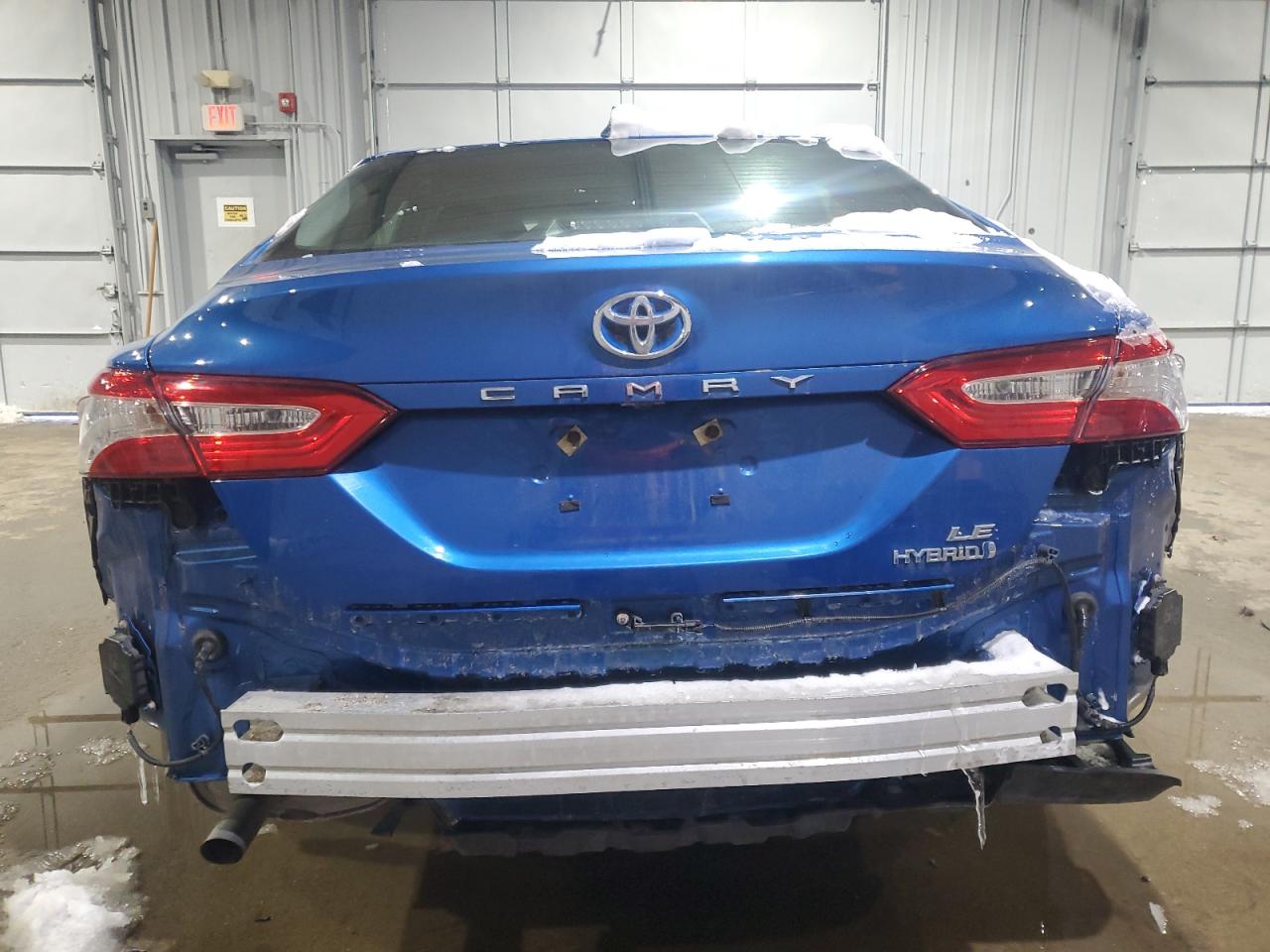 2019 Toyota Camry - Image 6