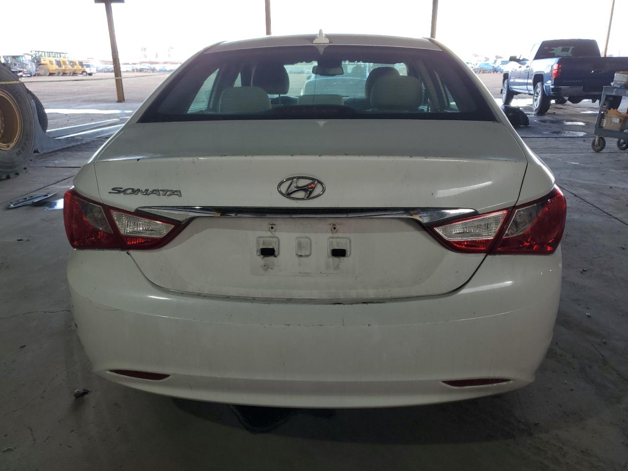 2012 Hyundai Sonata - Image 6