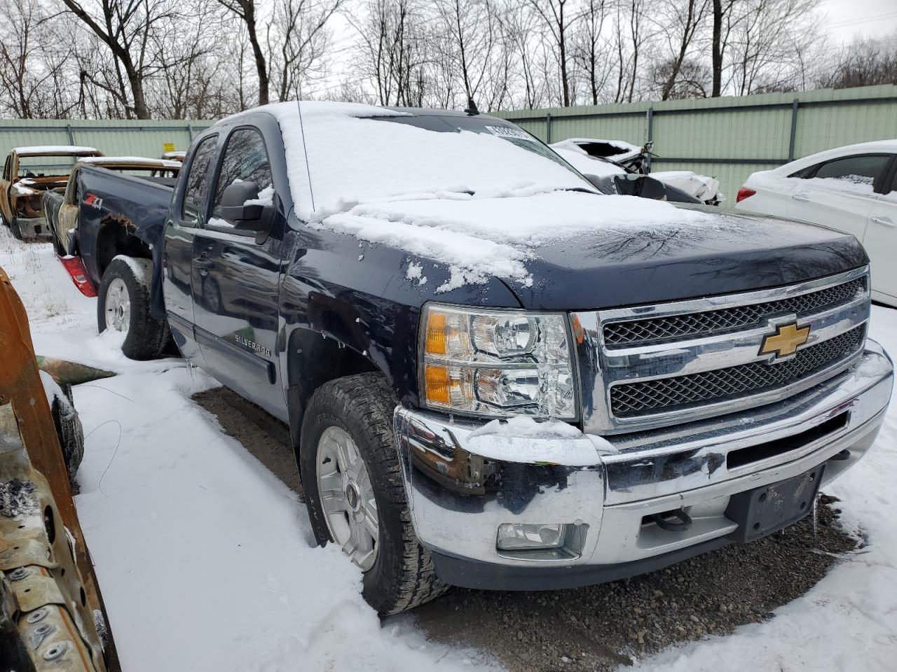 2012 Chevrolet Silverado - Image 4