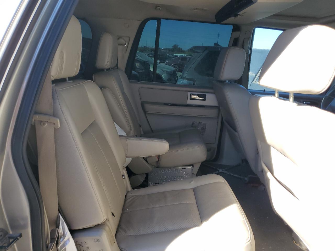 2008 Ford Expedition - Image 11