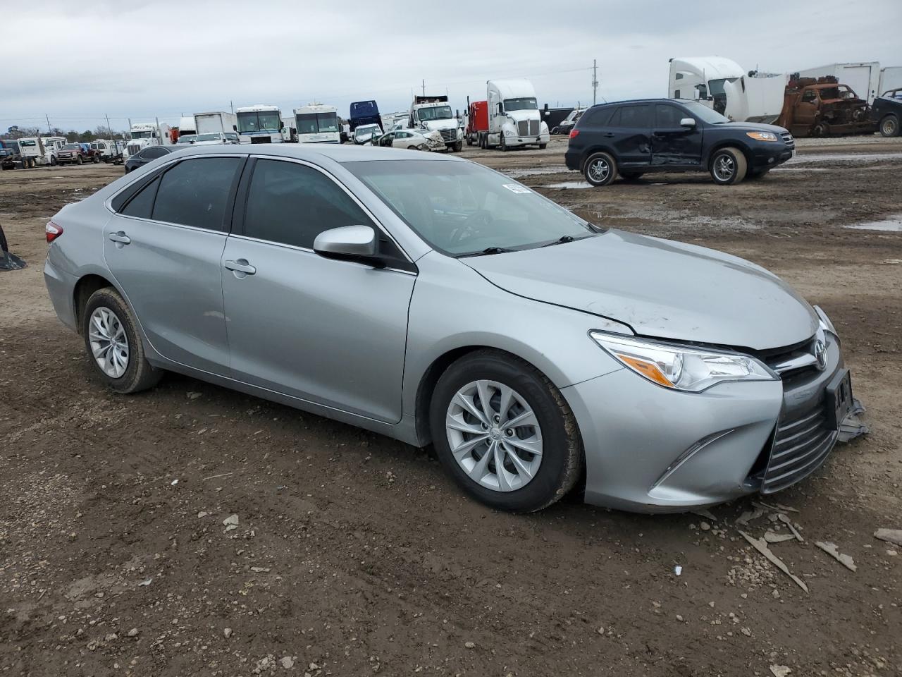 2017 Toyota Camry - Image 4