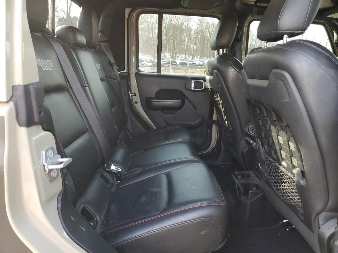 2020 Jeep Gladiator - Image 11
