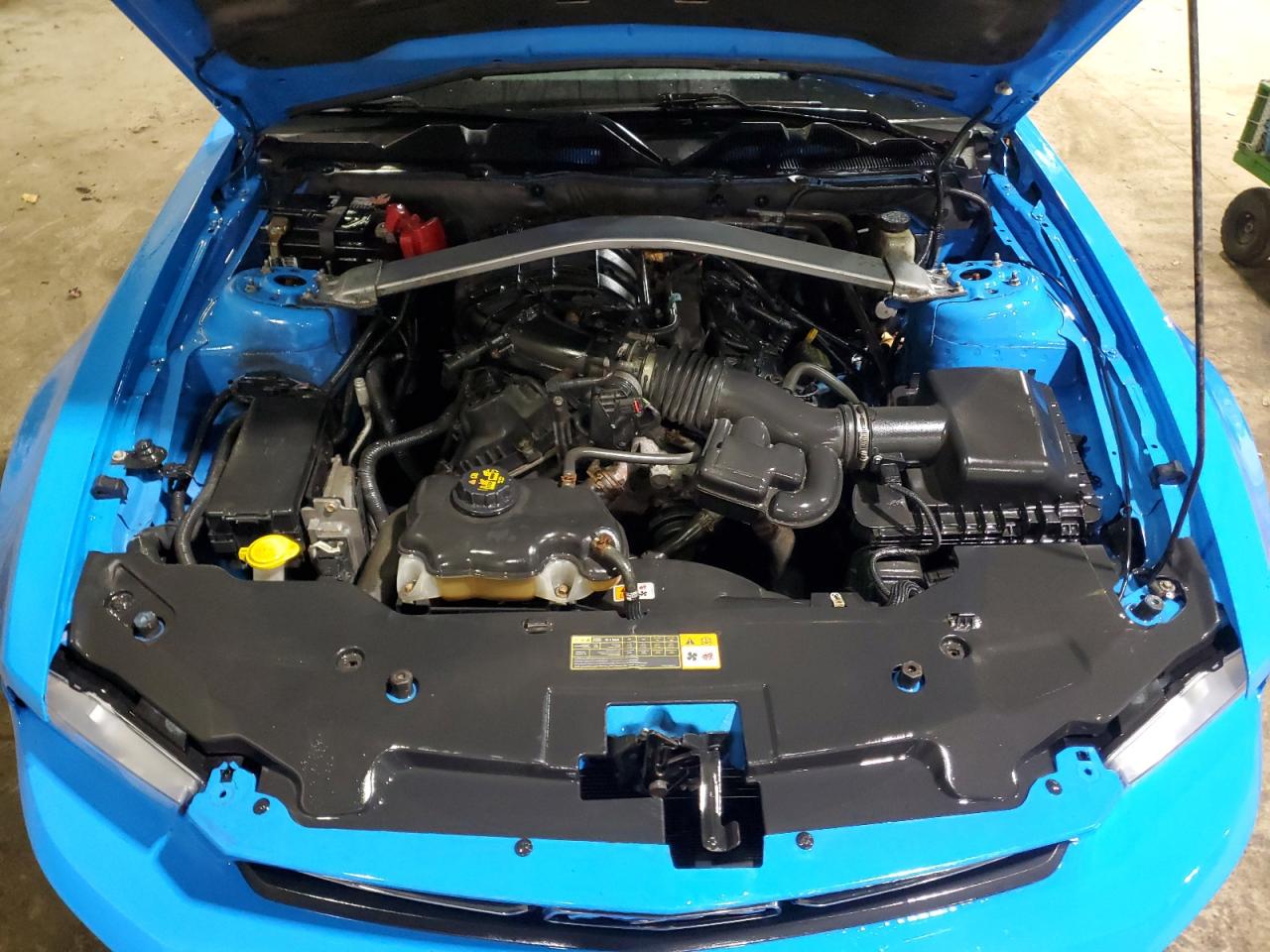 2012 Ford Mustang - Image 11