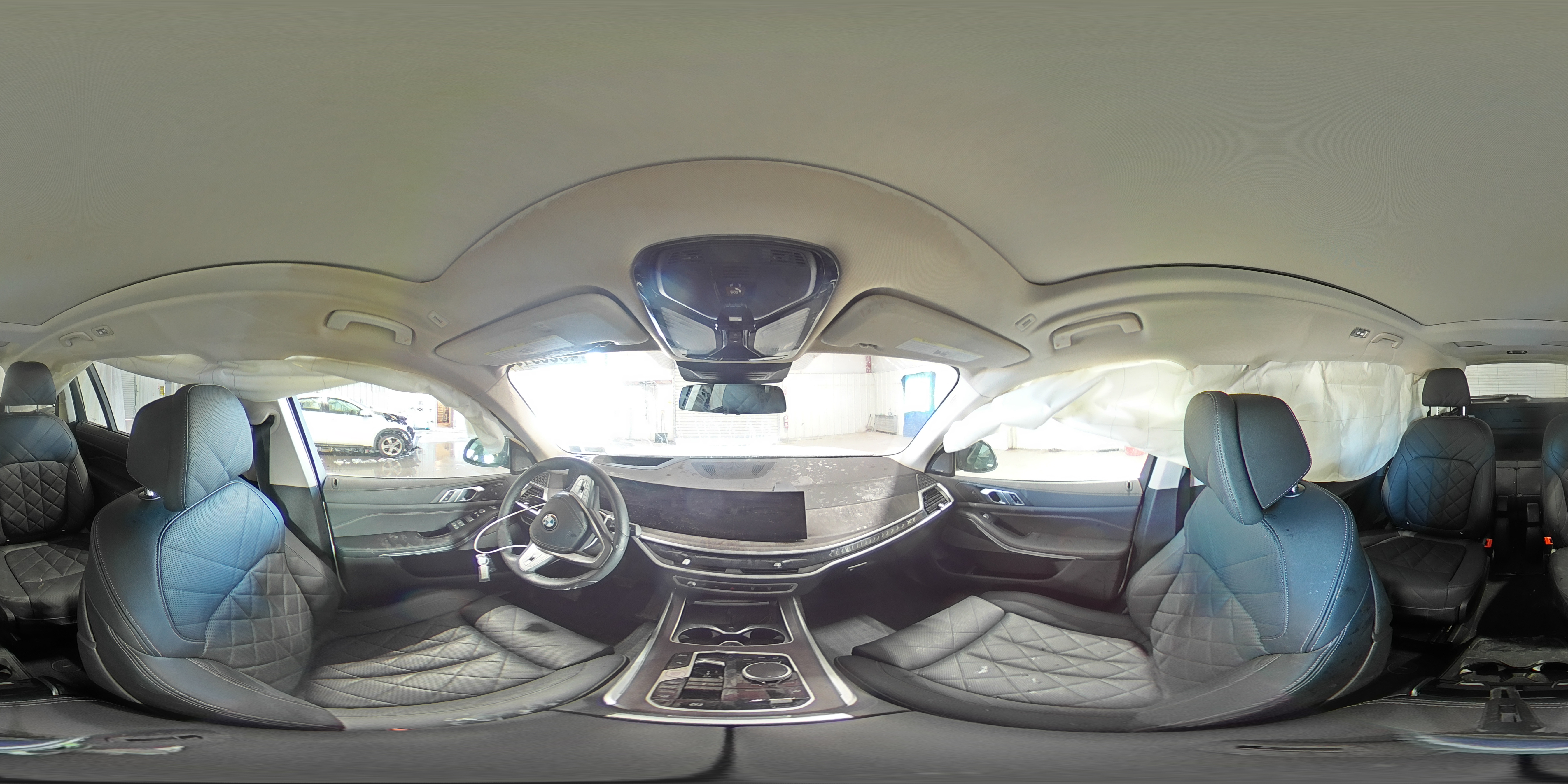 2024 BMW X7 - Image 15