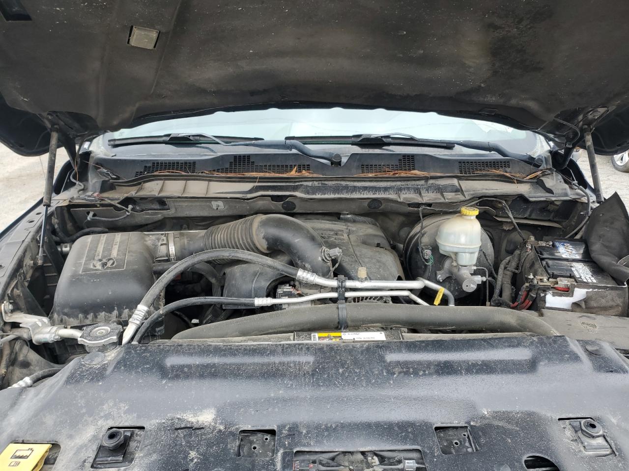 2014 RAM 1500 - Image 13