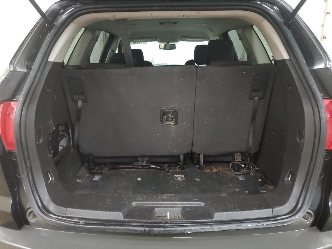 2012 Chevrolet Traverse - Image 6