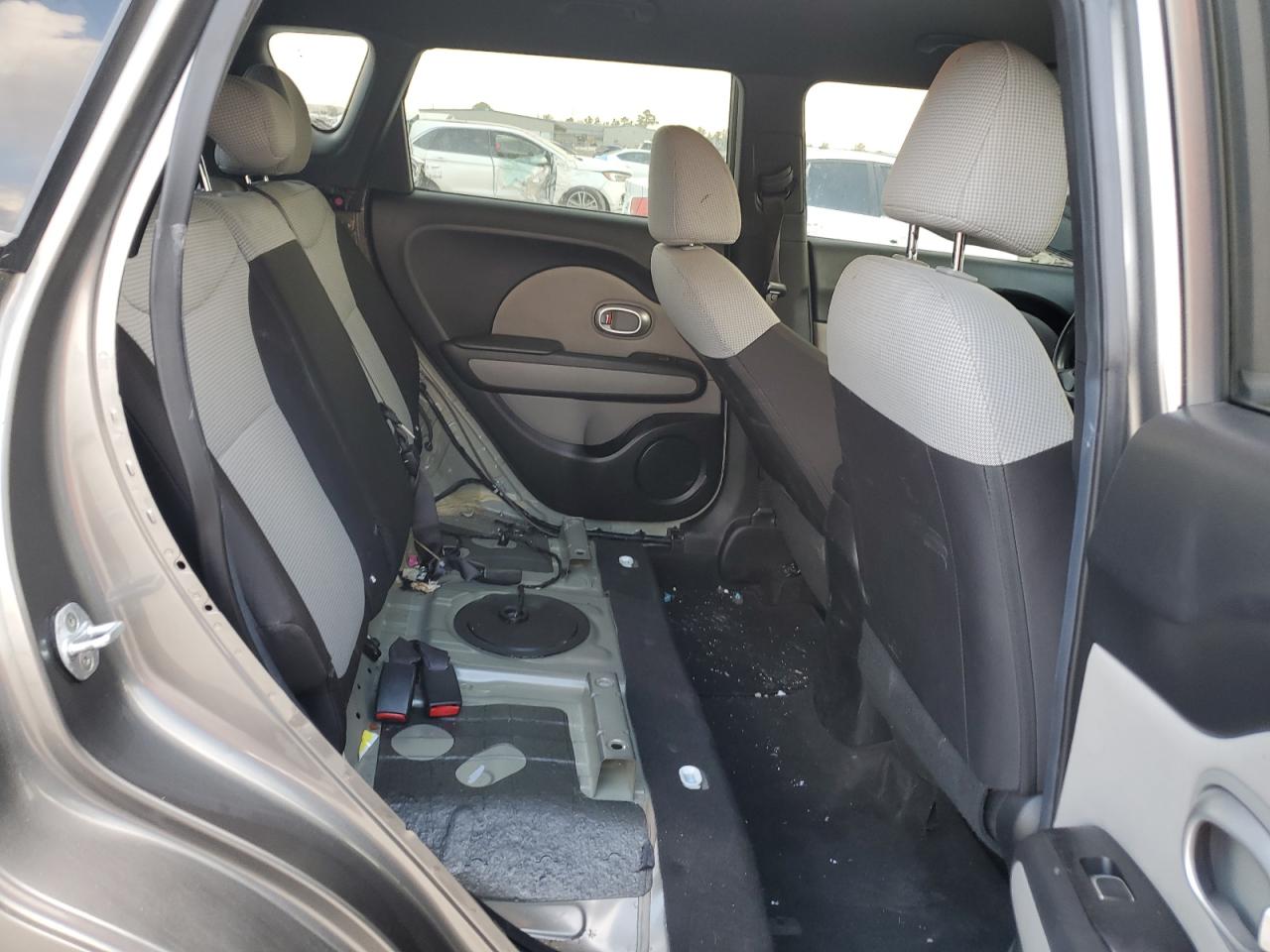 2017 Kia Soul - Image 11