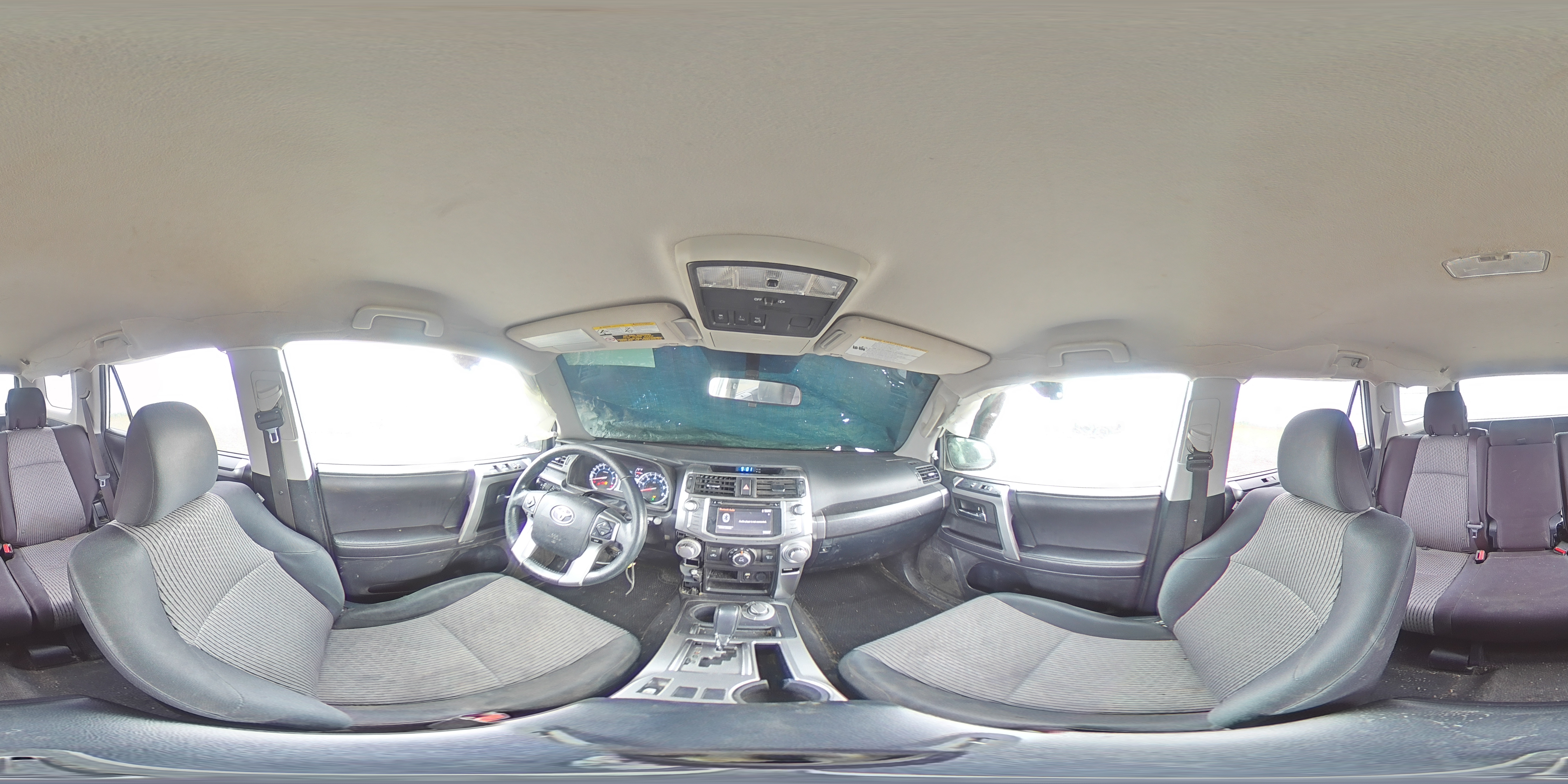 2018 Toyota 4Runner - Image 13