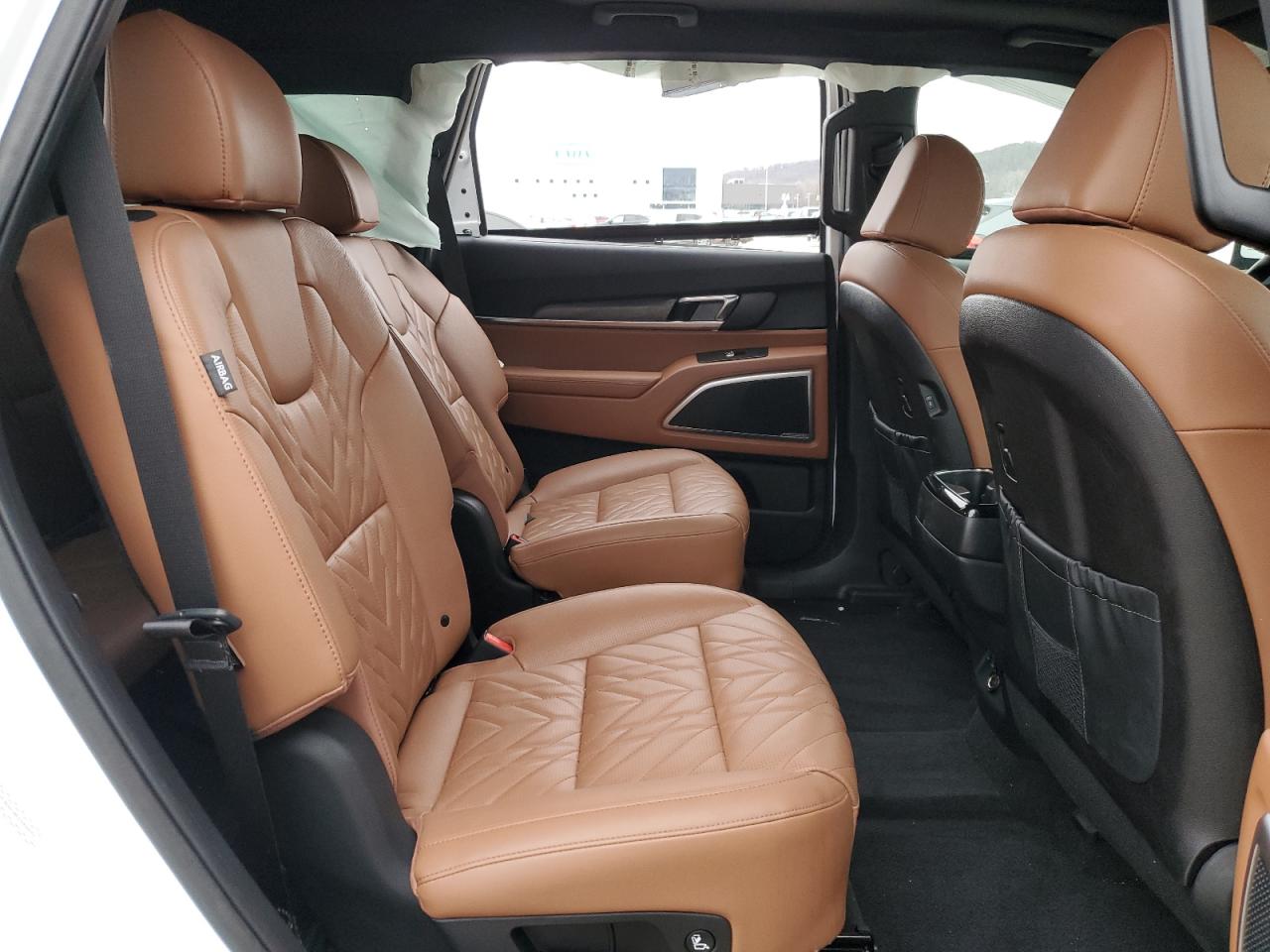 2024 Kia Telluride - Image 11