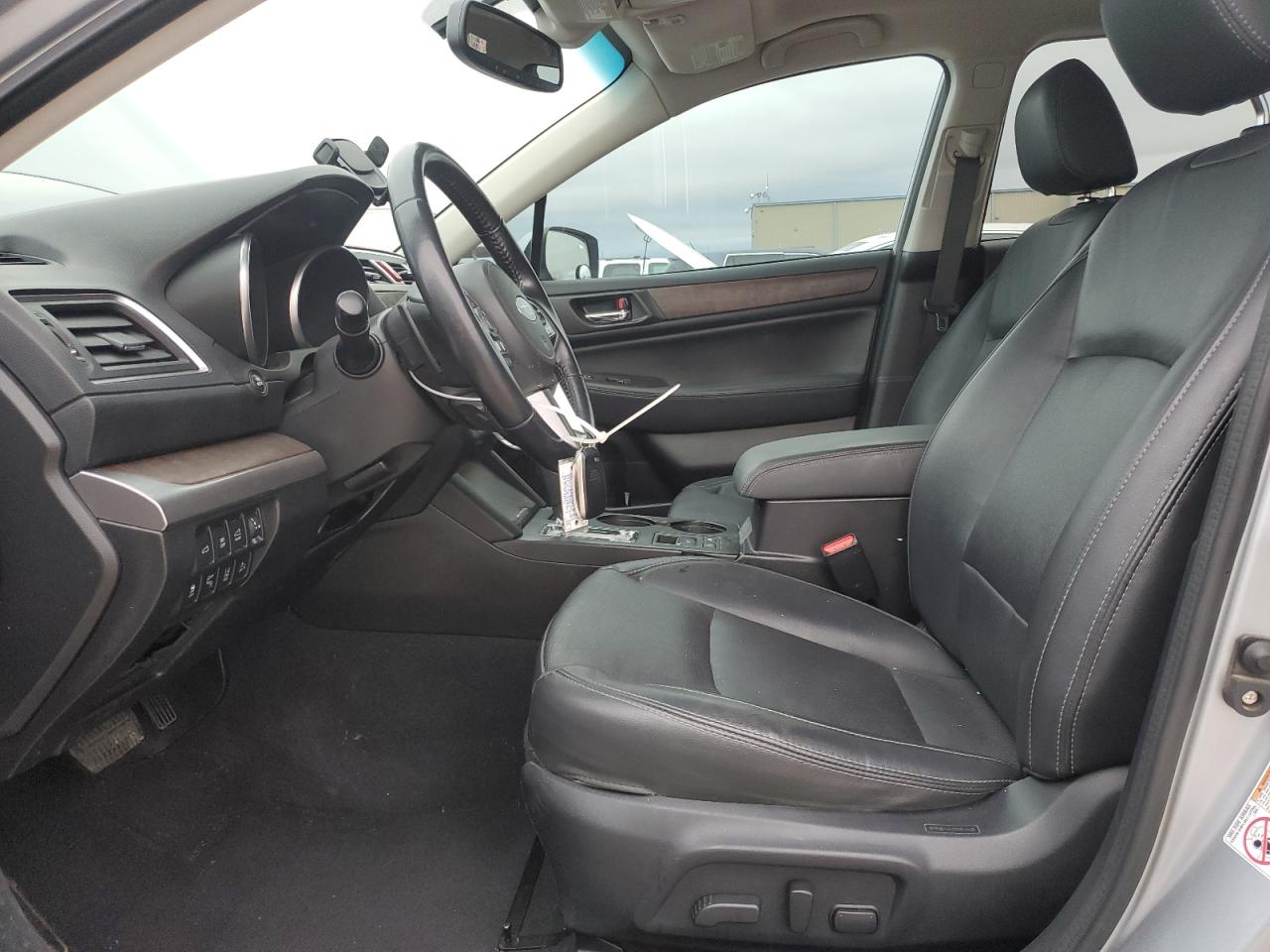 2016 Subaru Outback - Image 7