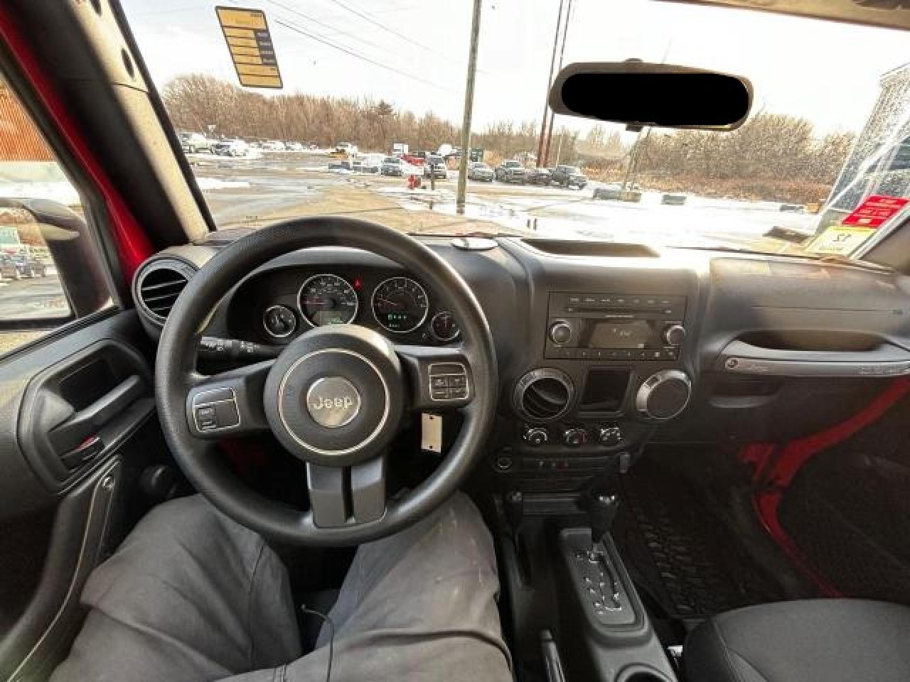 2015 Jeep Wrangler - Image 9