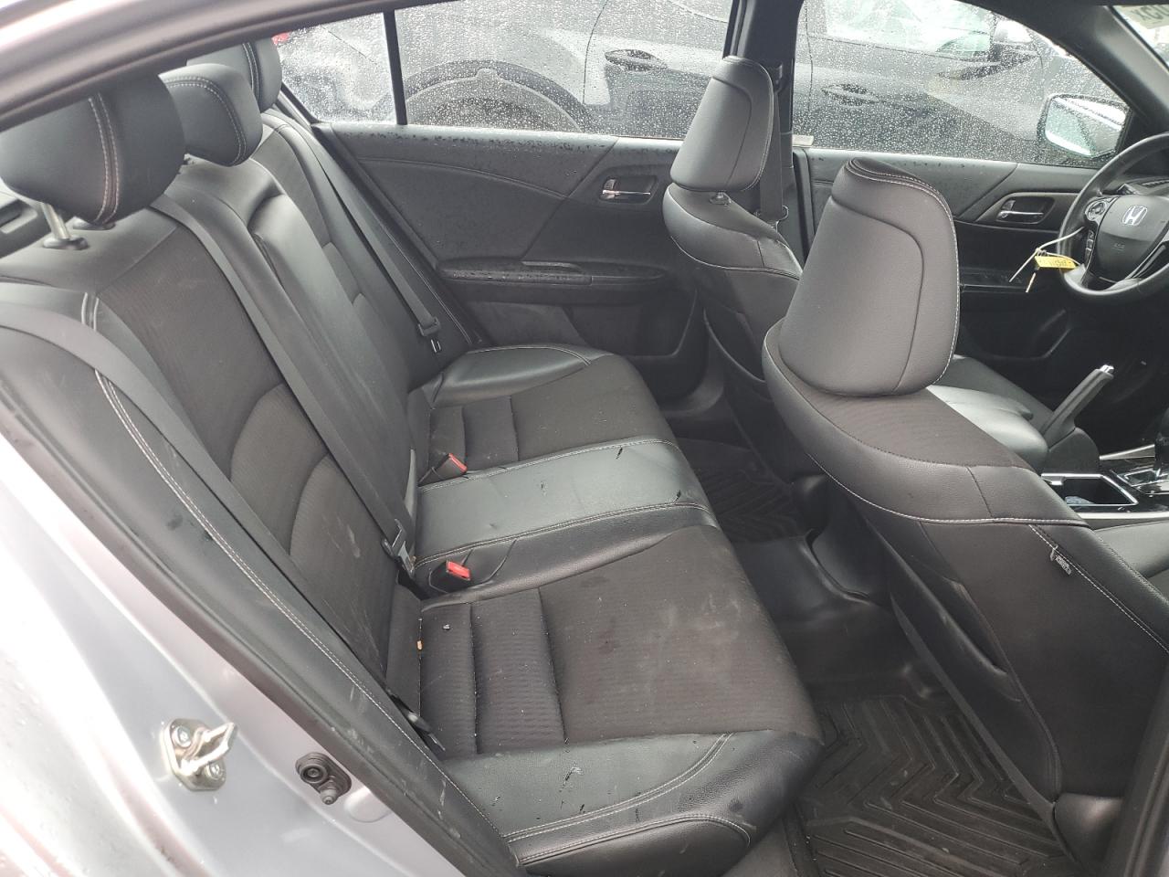 2016 Honda Accord - Image 10